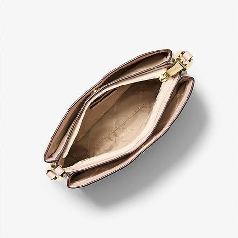 Crossbody Michael Kors Trisha 3 secciones vainilla rosa