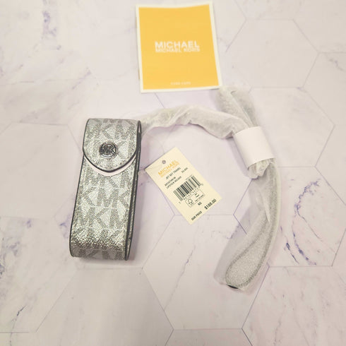 Porta labial Michael Kors Lips case colores