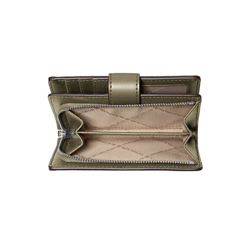 Billetera Michael Kors Jet Set Medium Printed Signature Logo Oliva