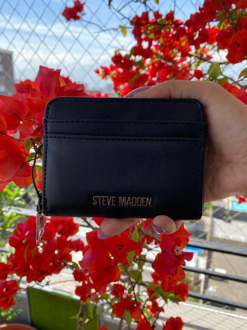 Billetera Steve Madden BCOBAIN mediana negra
