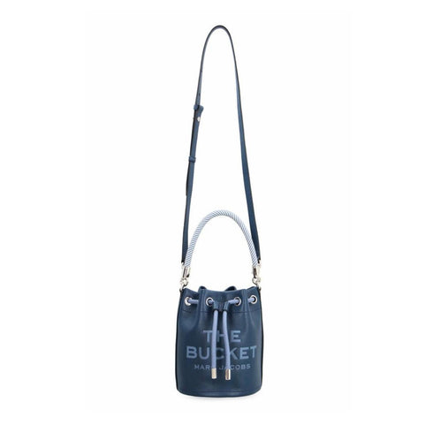 The Bucket Bag Marc Jacobs azul cuero disponible