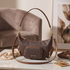 Cartera Michael Kors Merritt medium logo café convertible
