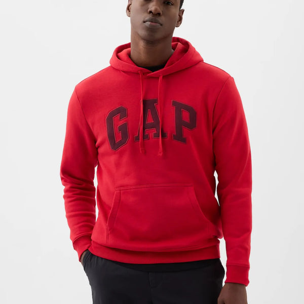 Polerón GAP hombre rojo cerrado
