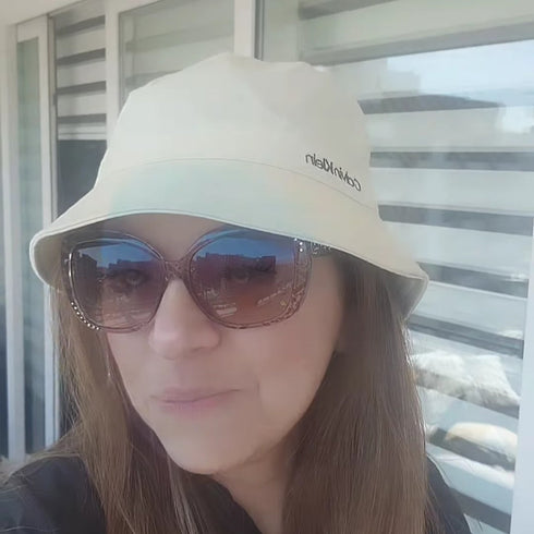 Gorra bucket Calvin Klein beige unisex