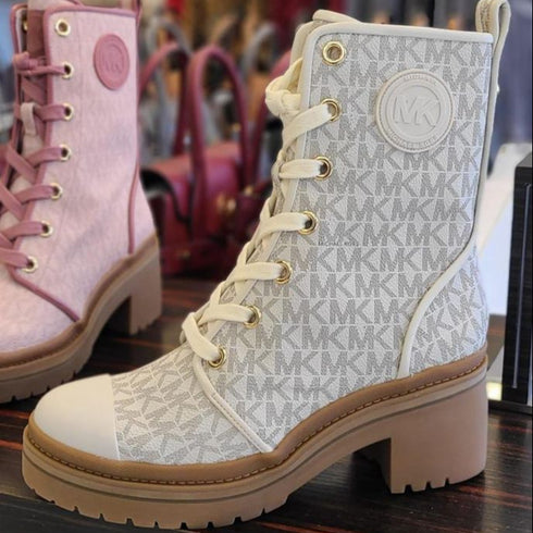 Botín Corey Michael Kors mujer vainilla